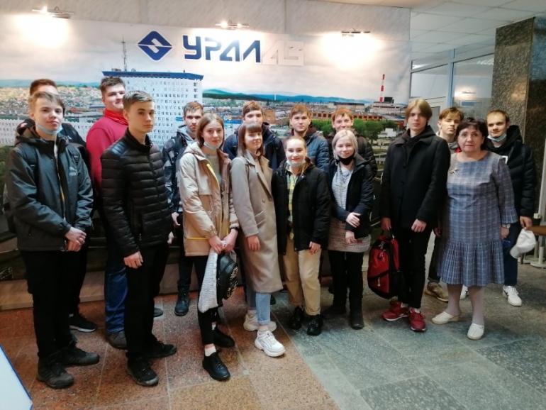 ВСЕРОССИЙСКИЙ «УРОК ТРУДОВОЙ ДОБЛЕСТИ» - «ТРУДОМ ПРОСЛАВЛЯВШИЕ РОДИНУ»