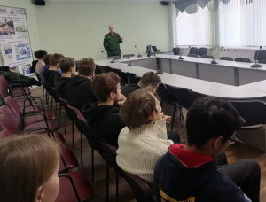 Профориентационная встреча студентов колледжа с представителем Тюменского высшего военно-инженерного командного училища имени маршала инженерных войск А.И. Прошлякова