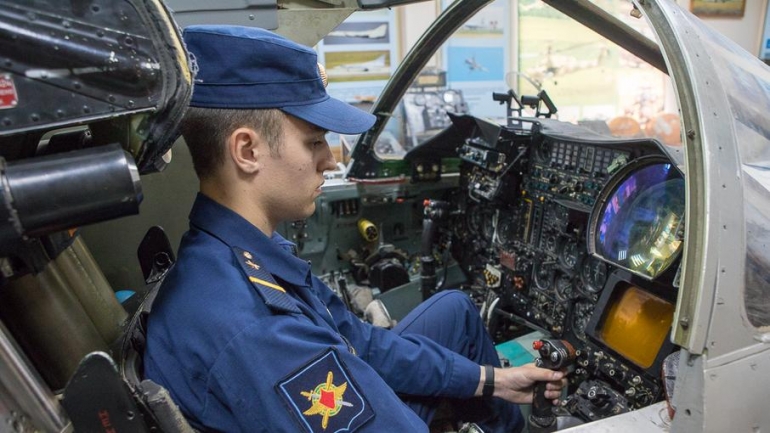 Военно воздушная академия приглашает выпускников «Миасского машиностроительного колледжа» на «День открытых дверей»