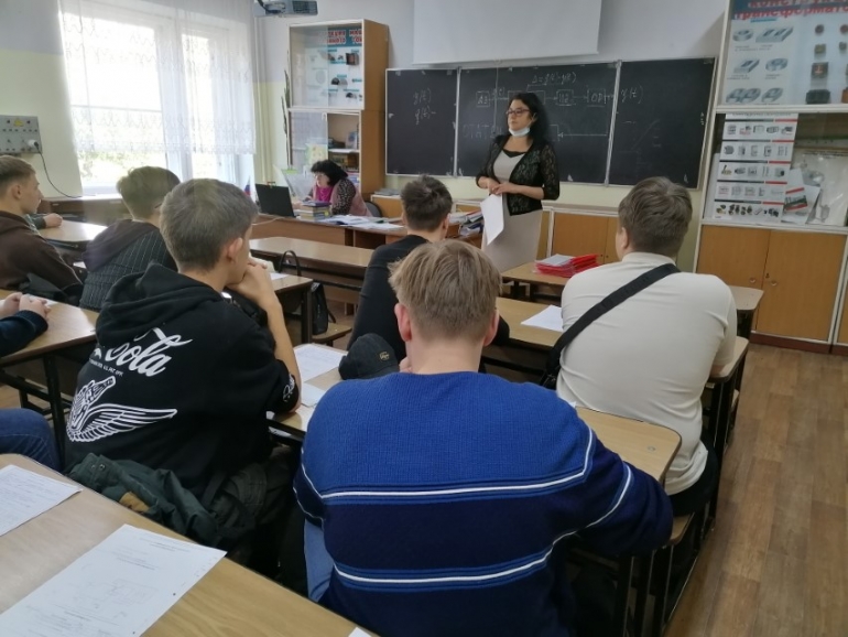 ПРАВОВОЕ КОНСУЛЬТИРОВАНИЕ И ПРАВОВОЕ ПРОСВЕЩЕНИЕ